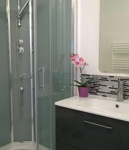 شقة Clos Chantegrive *