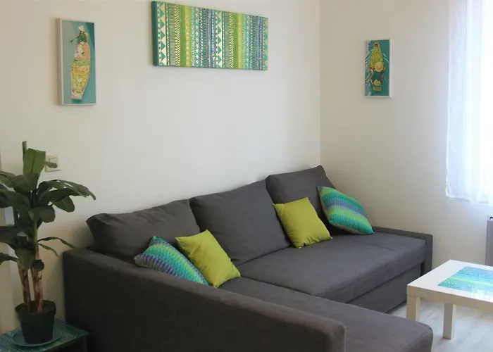 Clos Chantegrive شقة