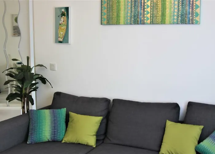 Clos Chantegrive شقة